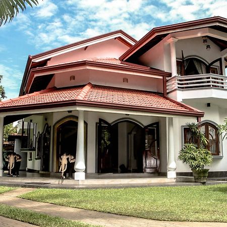 Flipflop Hostel Negombo Zewnętrze zdjęcie