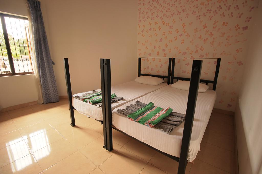 Flipflop Hostel Negombo Zewnętrze zdjęcie