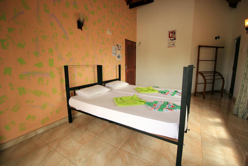 Flipflop Hostel Negombo Zewnętrze zdjęcie