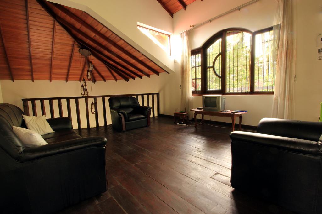 Flipflop Hostel Negombo Zewnętrze zdjęcie